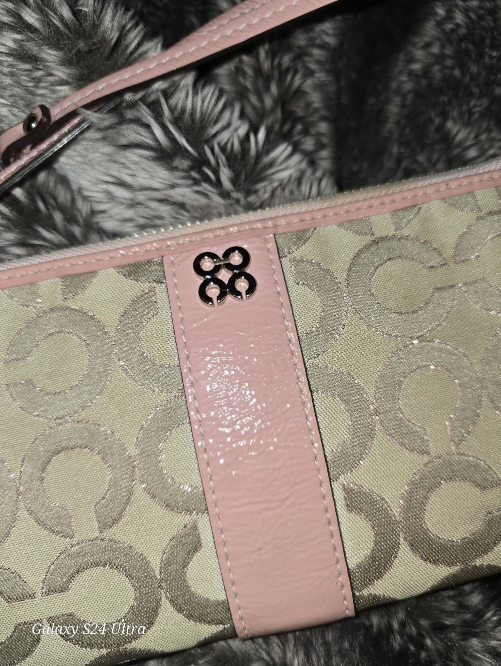 Coach Julia Op Art Zippy Wallet/Wristlet,